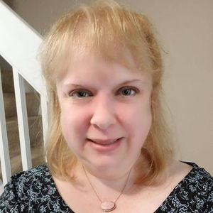 Meet your Posher, Beth